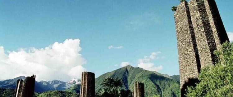 Towers of Tibet