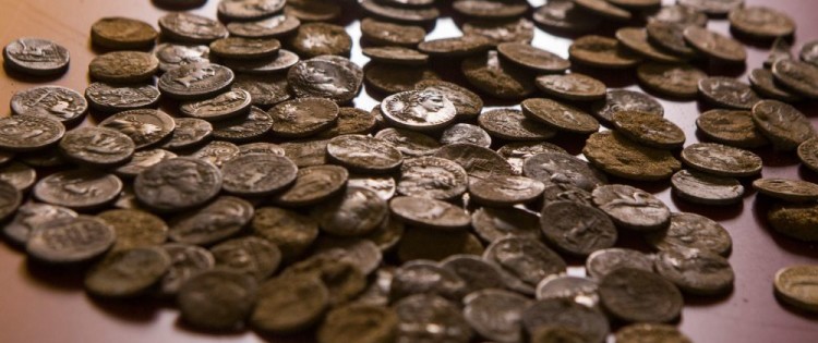 Silver deniers of the 1st century AD discovered on the site of the Battle of Teutoburg, Germany. 
CREDITS: VARUSSCHLACHT GGMBH MUSEUM UND PARK KALKRIESE