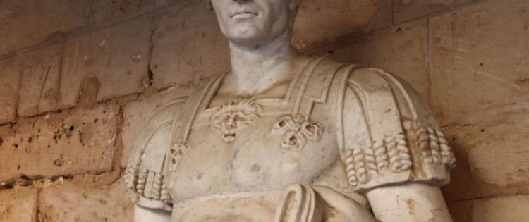 cover-r4x3w1000-5ef1cd719002f-043-mc-lc15-spain-mc077